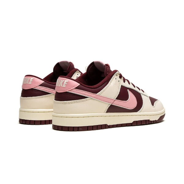 Nike Dunk Low "Valentines Day'" - Image 5